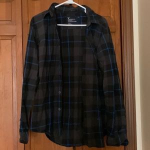 Men’s American eagle button down shirt